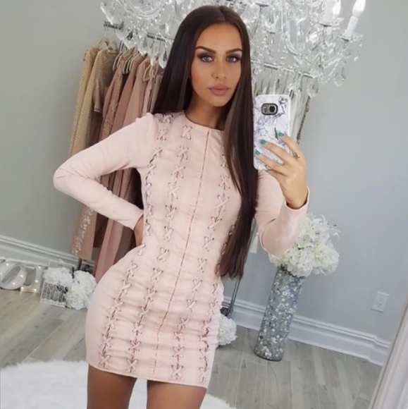 Carli Bybel x Missguided bodycon dress - Picture 2 of 3